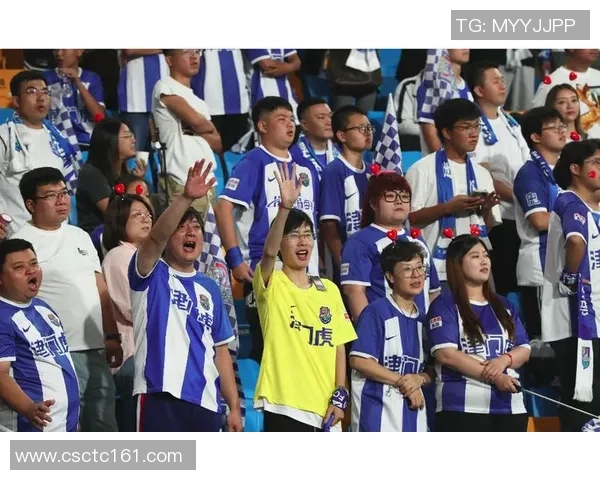 广州德比足球盛宴揭幕球迷热情高涨期待精彩对决